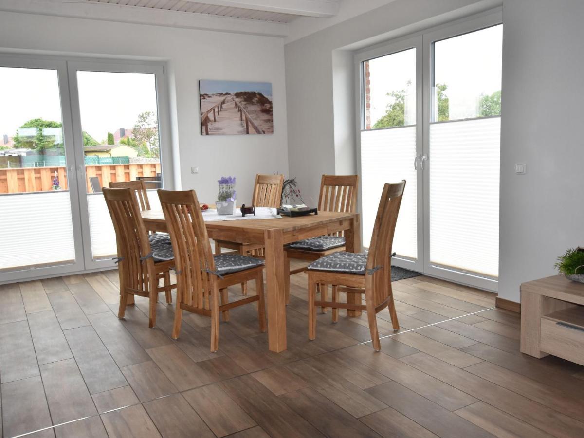 Cozy Holiday Home in Gross Schwansee with Sauna Zewnętrze zdjęcie